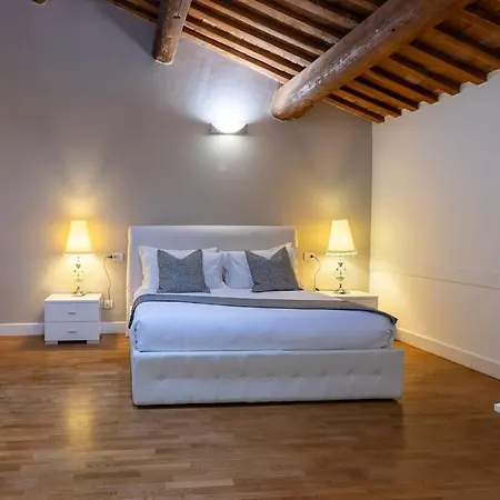 Eleganza Fronte Castello Estense Lejlighed Ferrara
